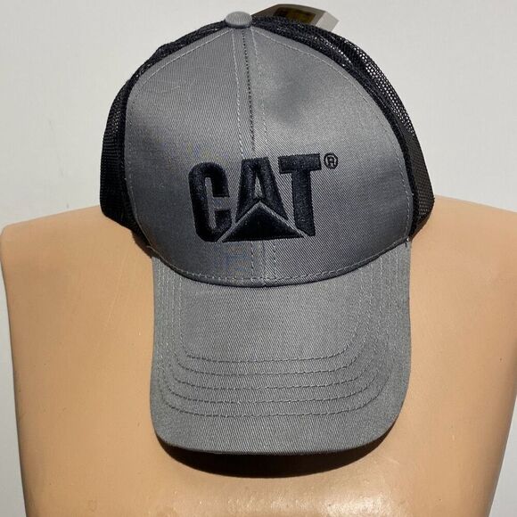 CAT Men's Gray and Black 6 Panel Embroidered Snapback Trucker Hat Adjustable NWT - Picture 1 of 8